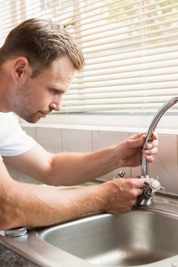 Euregional Sanitär Aachen - Sanitärinstallation - Klempnerarbeiten - Rohrreinigung - Abflussreinigung - Verstopfungen lösen lassen